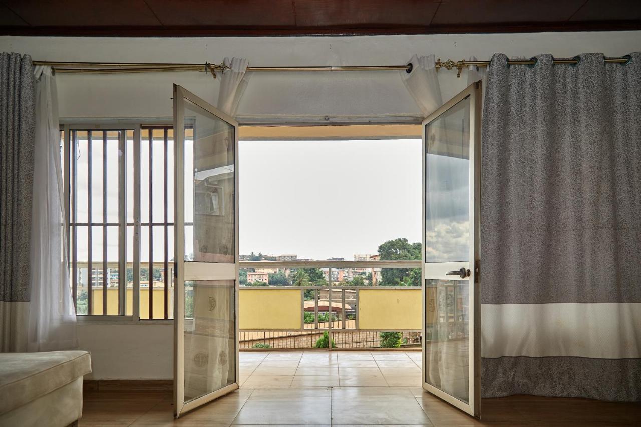 Appartement Avec Vue Panoramique Yaoundé 外观 照片