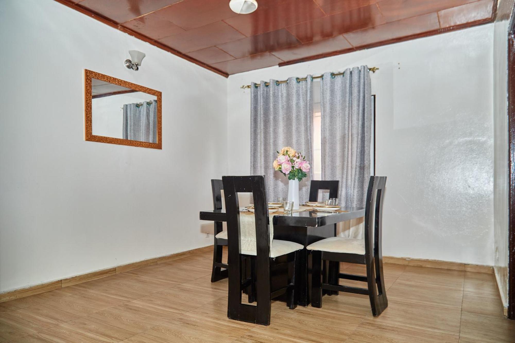 Appartement Avec Vue Panoramique Two Or Three Rooms Yaoundé 外观 照片