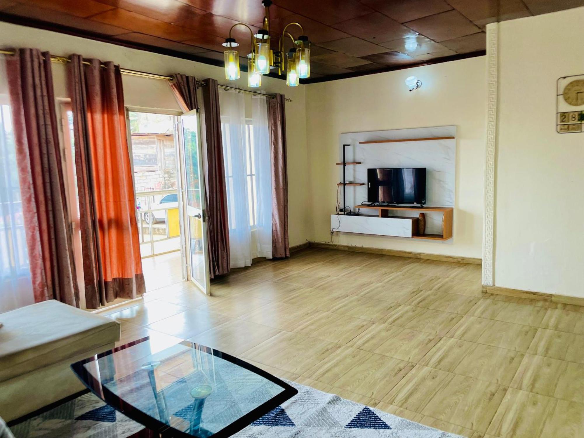 Appartement Avec Vue Panoramique Two Or Three Rooms Yaoundé 外观 照片