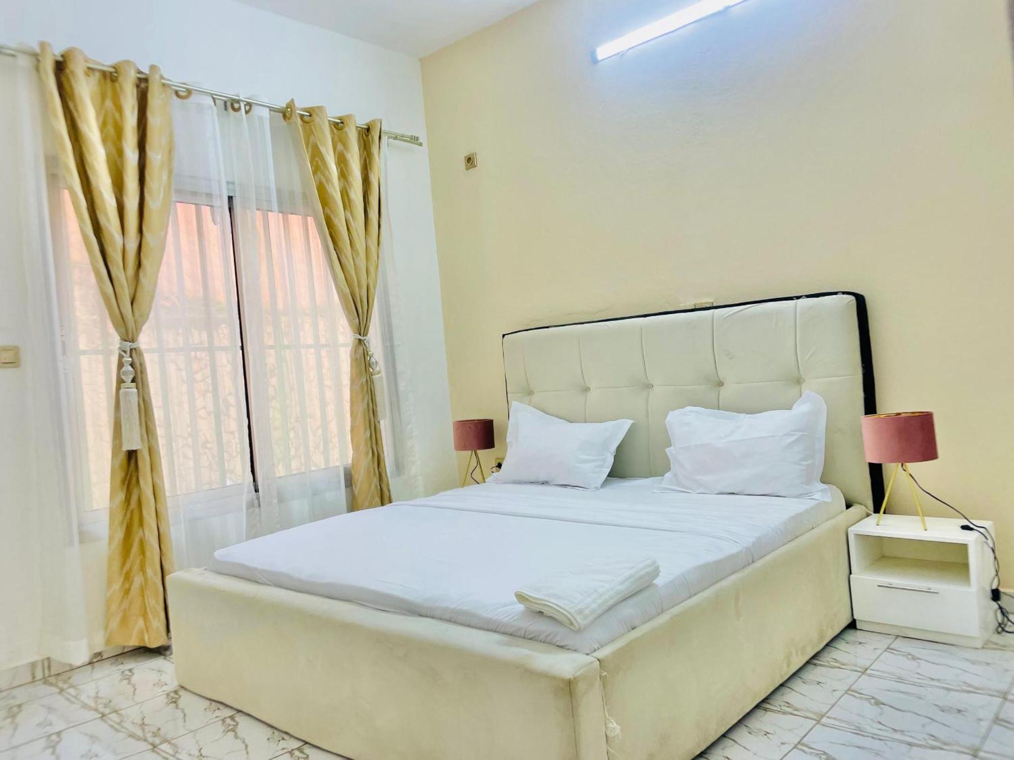 Appartement Avec Vue Panoramique Two Or Three Rooms Yaoundé 外观 照片