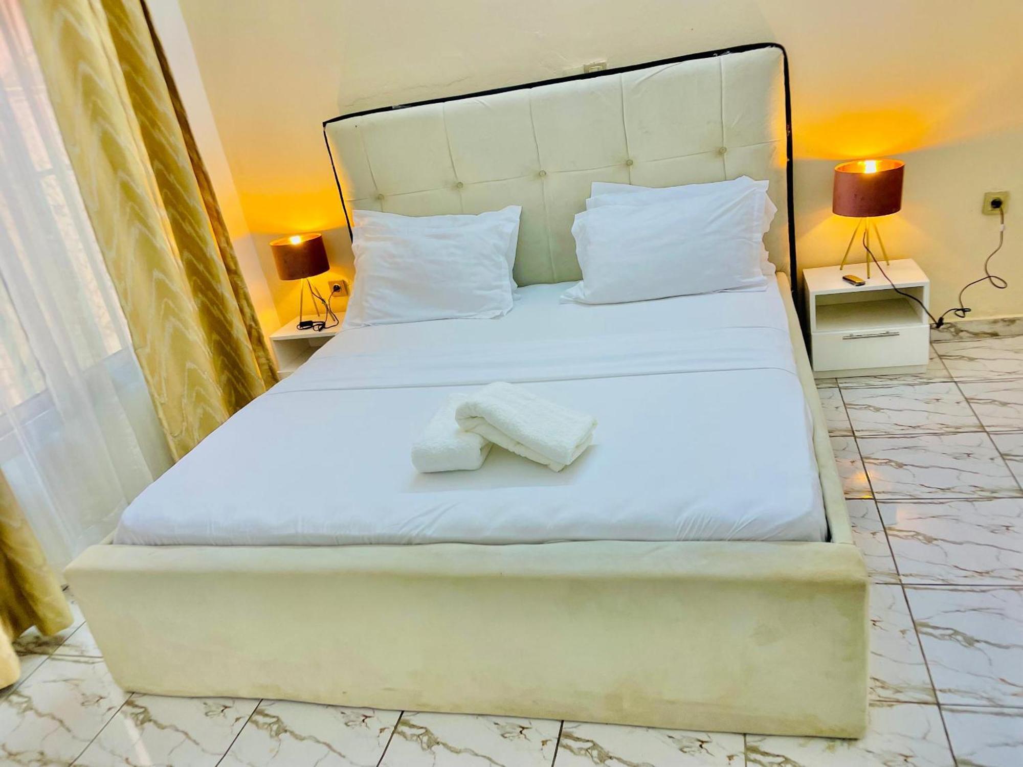 Appartement Avec Vue Panoramique Two Or Three Rooms Yaoundé 外观 照片