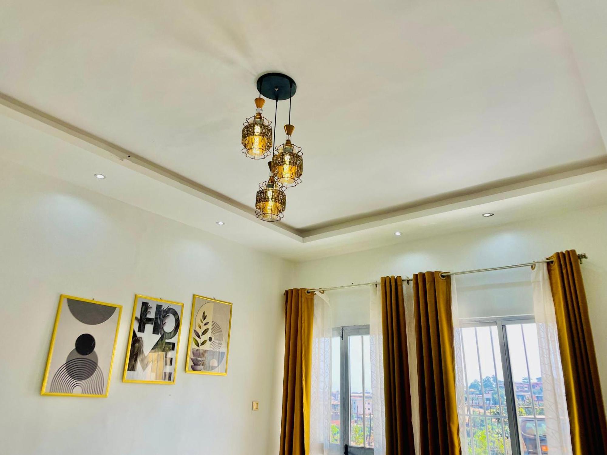 Appartement Avec Vue Panoramique Two Or Three Rooms Yaoundé 外观 照片